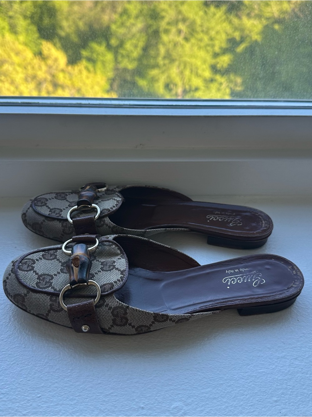 Authentic Gucci canvas mule slides flats - Picture 2 of 6